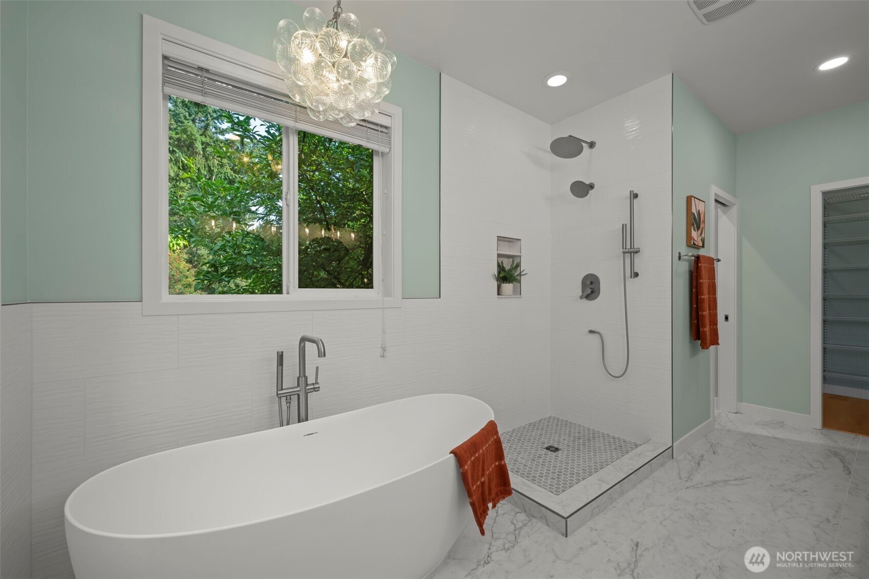 10601 Ne Dry Creek Way Property Photo 24