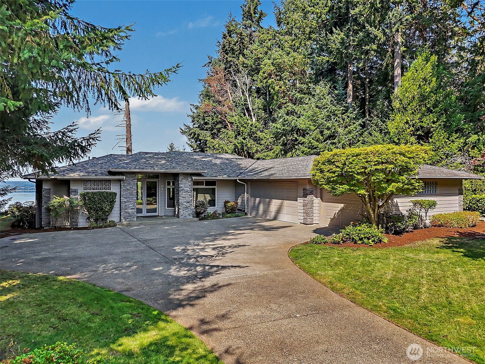 1045 Paha View Drive Property Photo 1