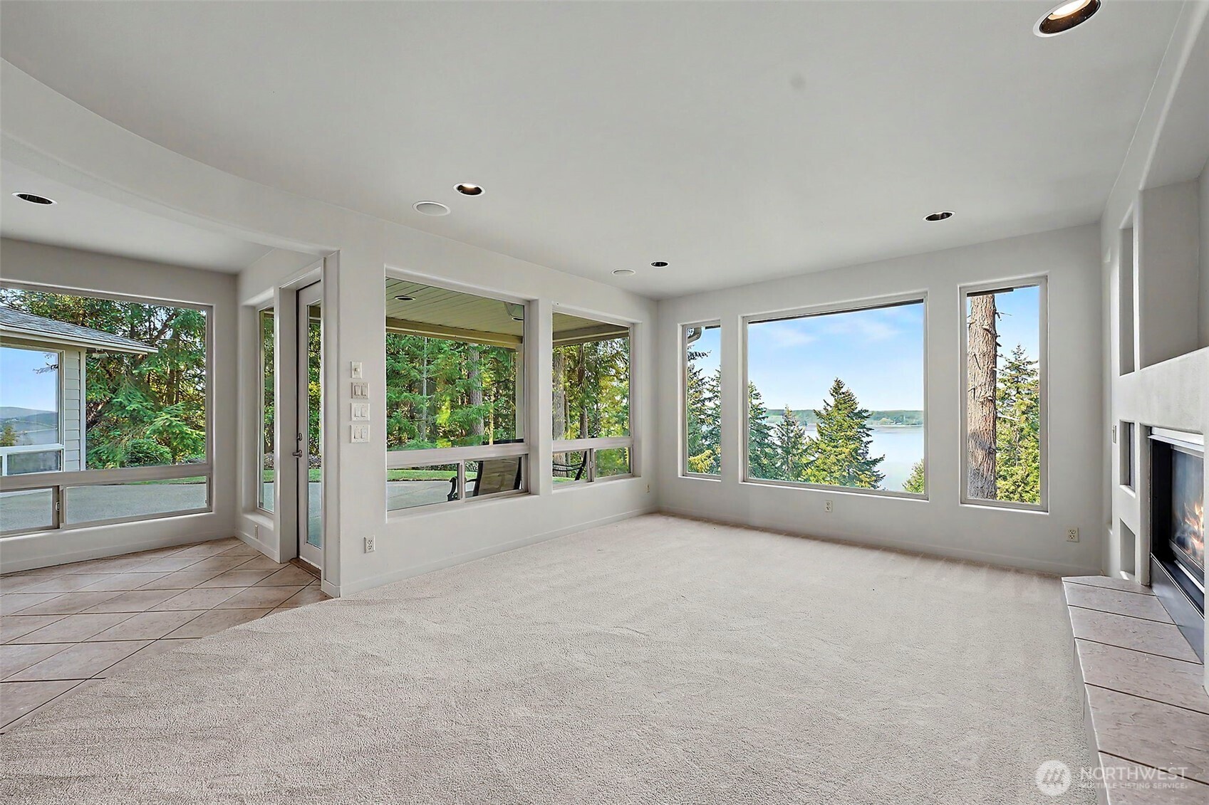 1045 Paha View Drive Property Photo 10