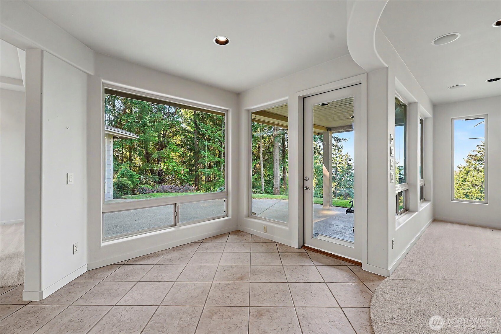 1045 Paha View Drive Property Photo 13