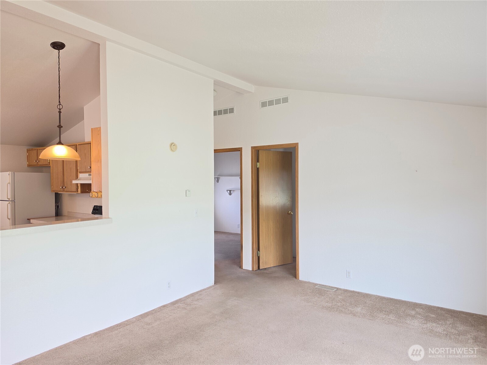 3211 W Wapato Drive 56 Property Photo 6