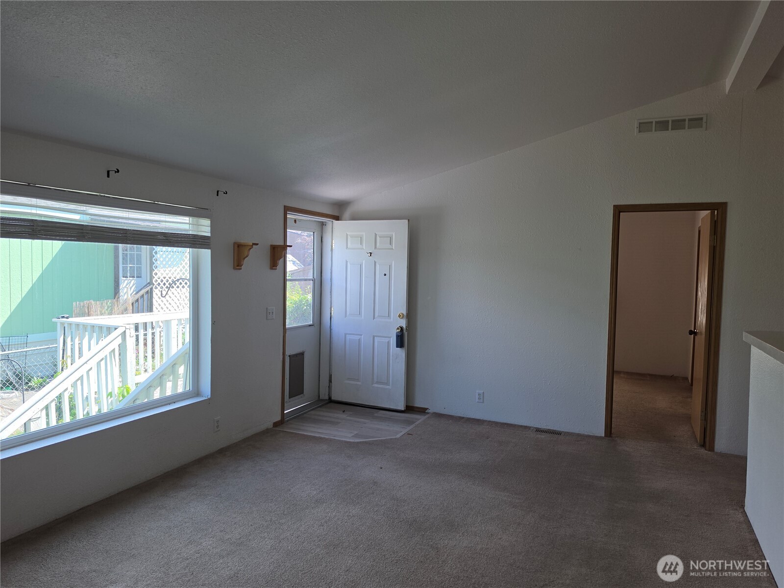 3211 W Wapato Drive 56 Property Photo 7