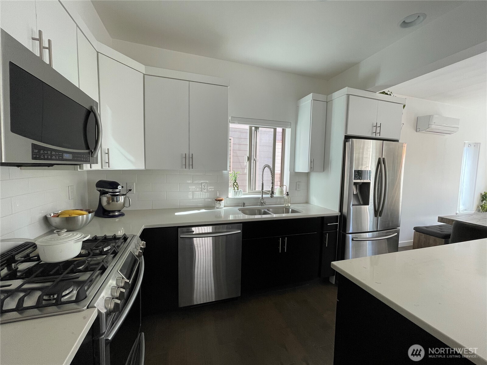 16319 Main View Lane Property Photo 6