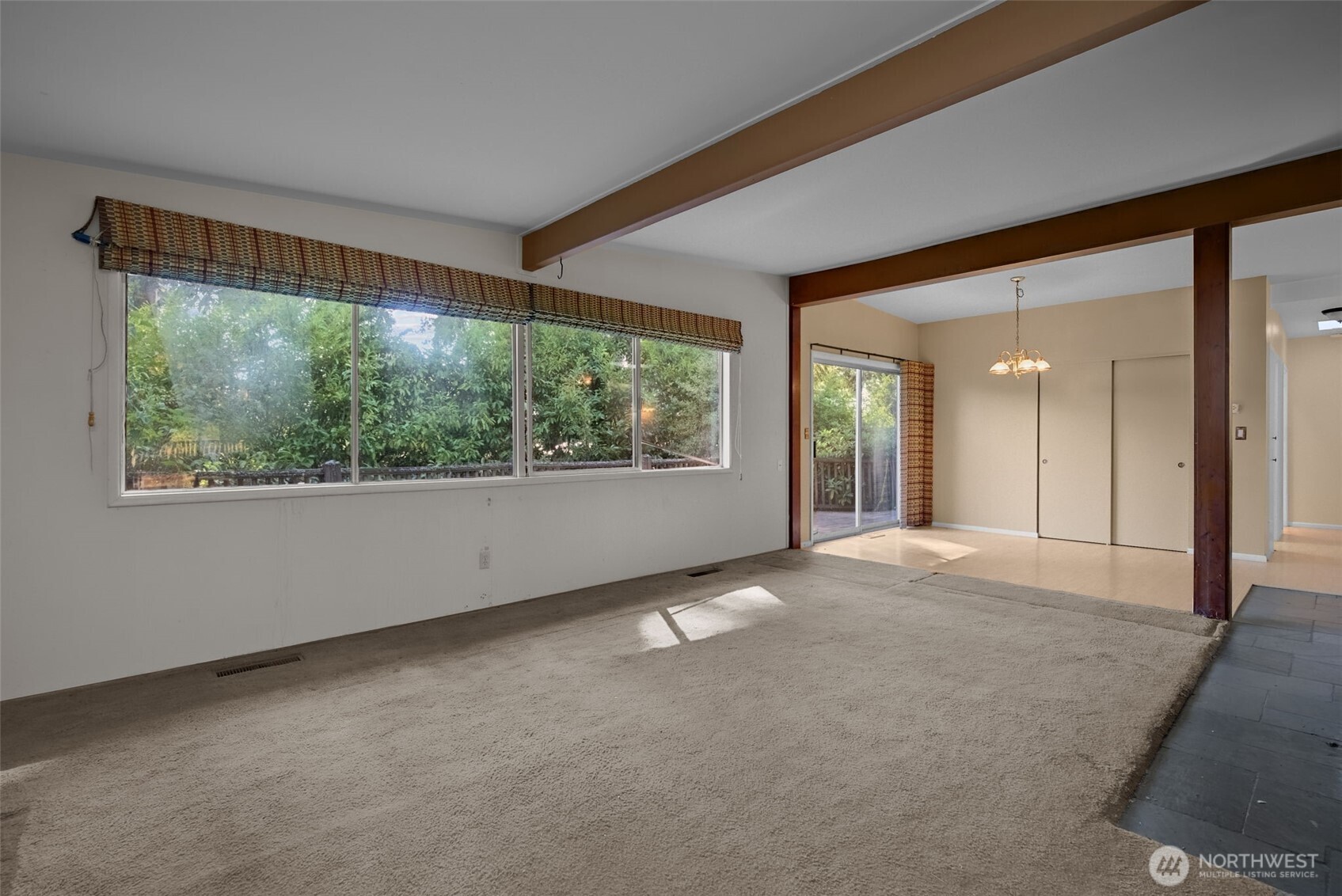 16639 Se 8th Street Property Photo 4