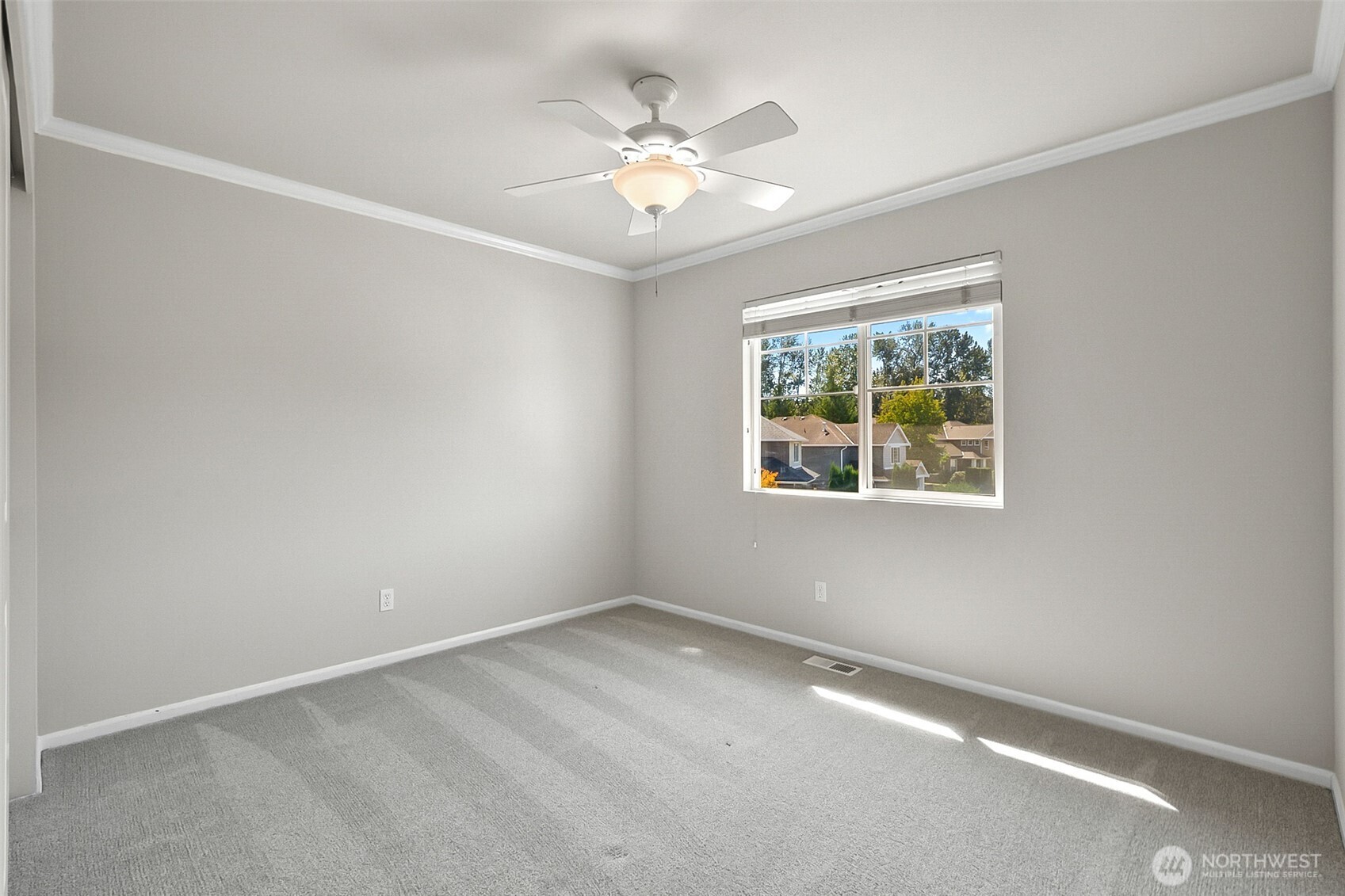 4133 156th Street 13 Property Photo 23