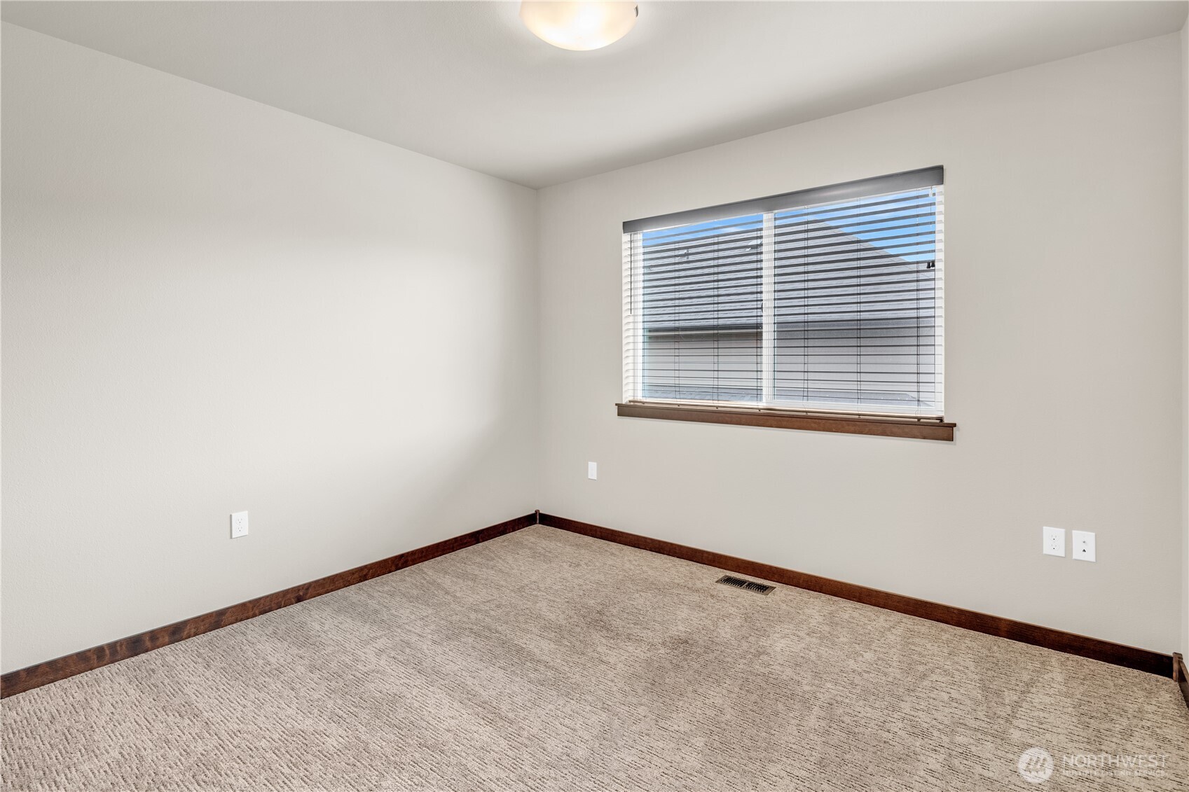 25212 138th Place Property Photo 27