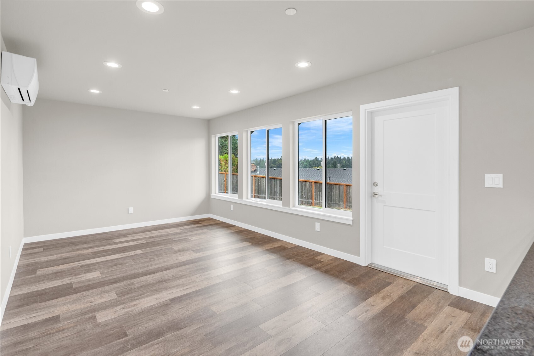 25212 138th Place Property Photo 34