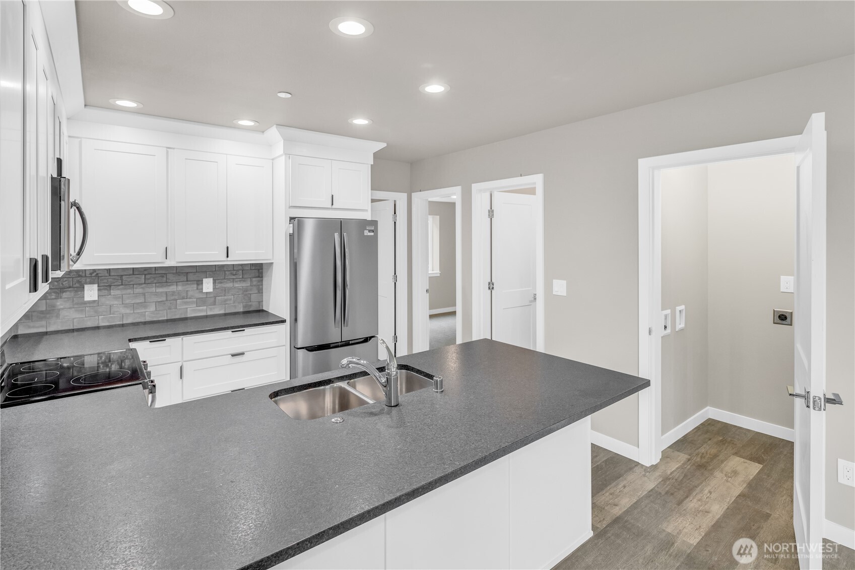 25212 138th Place Property Photo 35