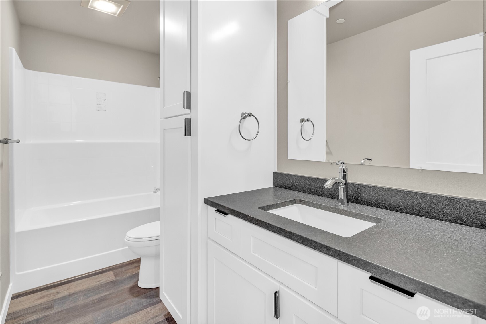 25212 138th Place Property Photo 37