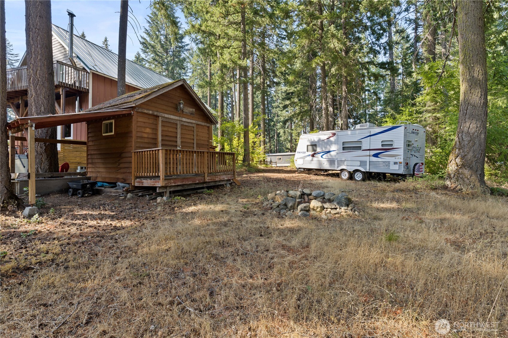 1201 Oakmont Dr Property Photo 1