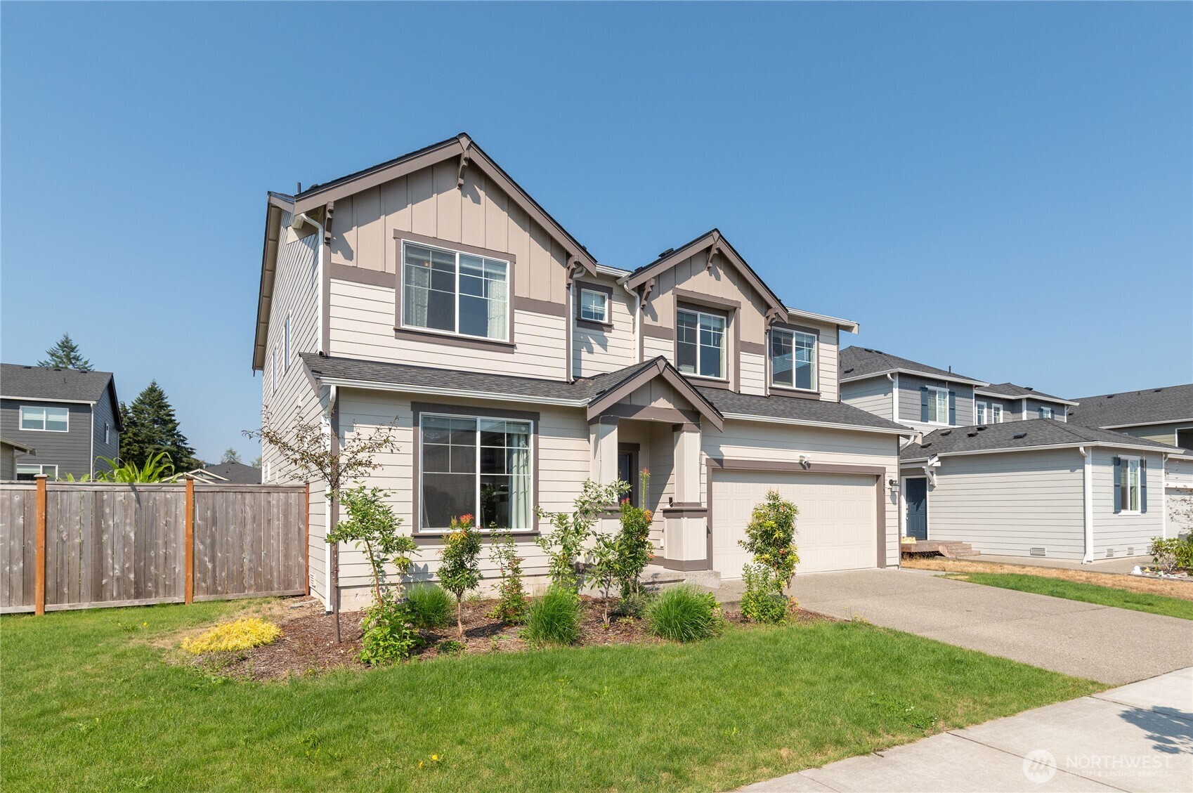 1175 Panoramic Loop Property Photo 2