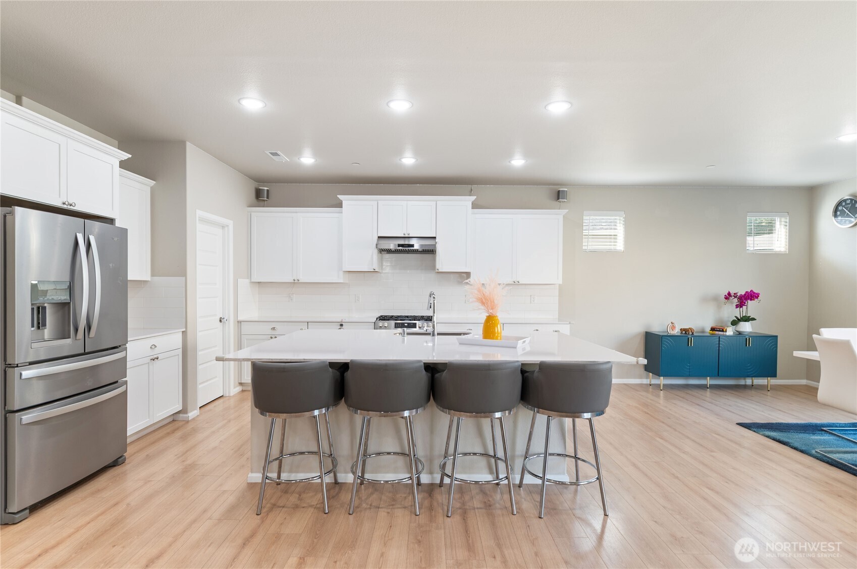 1175 Panoramic Loop Property Photo 12