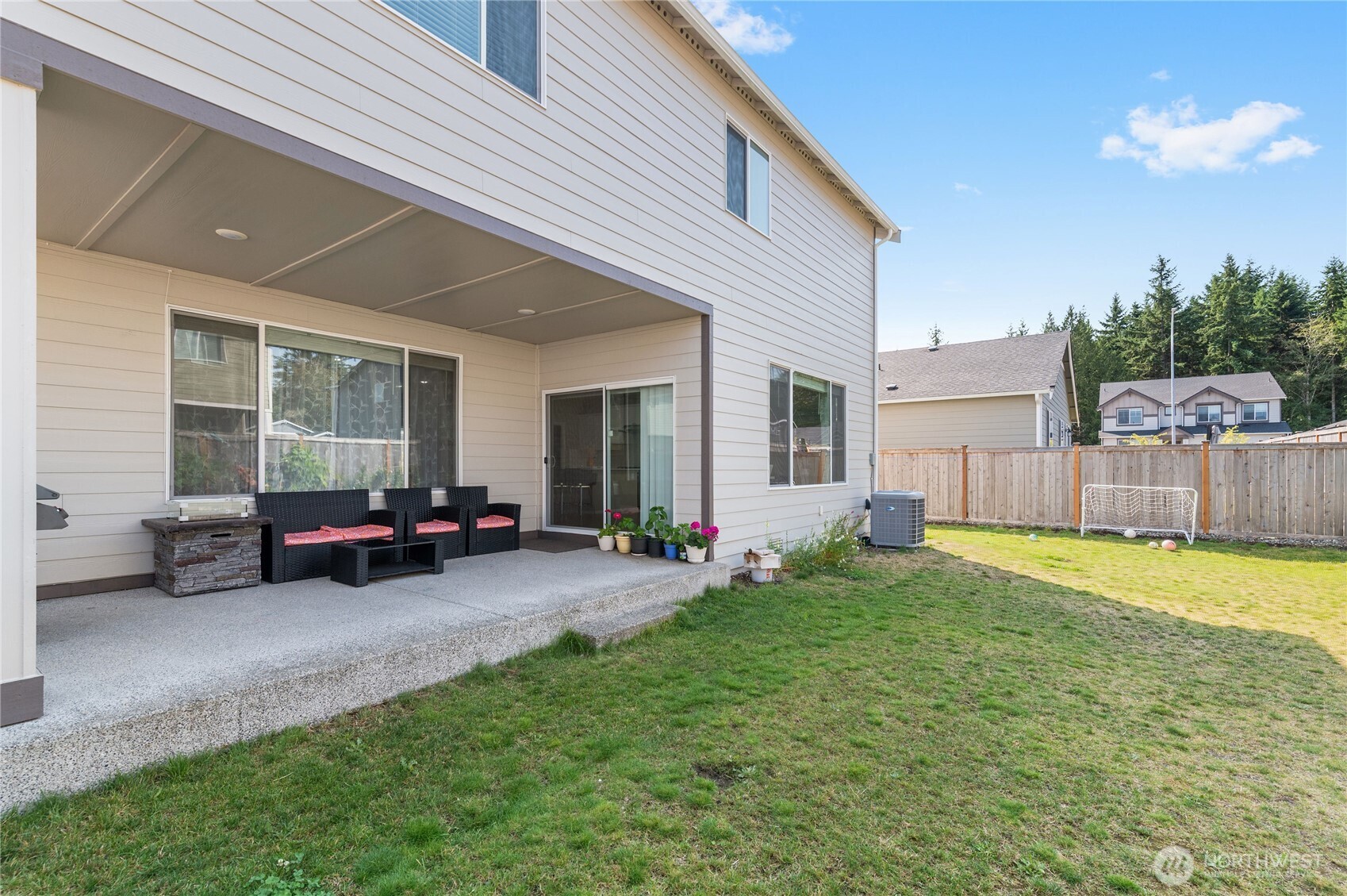 1175 Panoramic Loop Property Photo 34