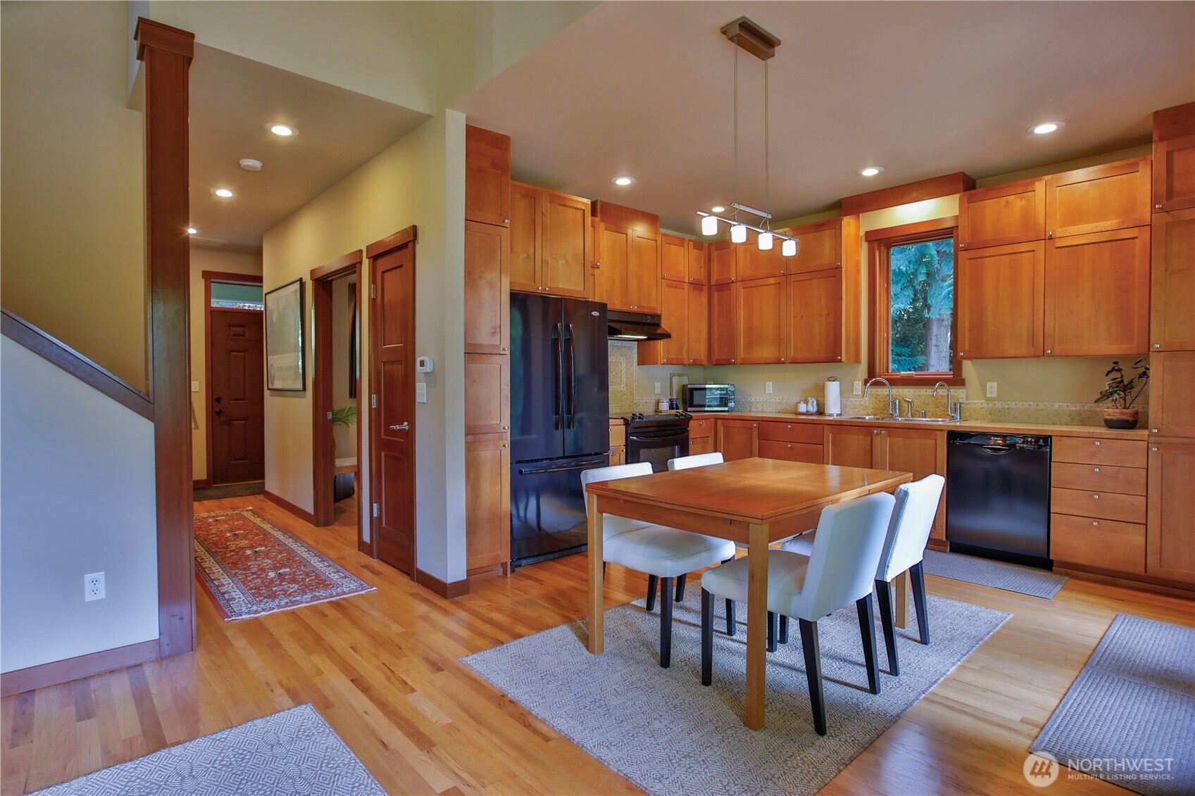 8039 Cultus Bay Road Property Photo 8