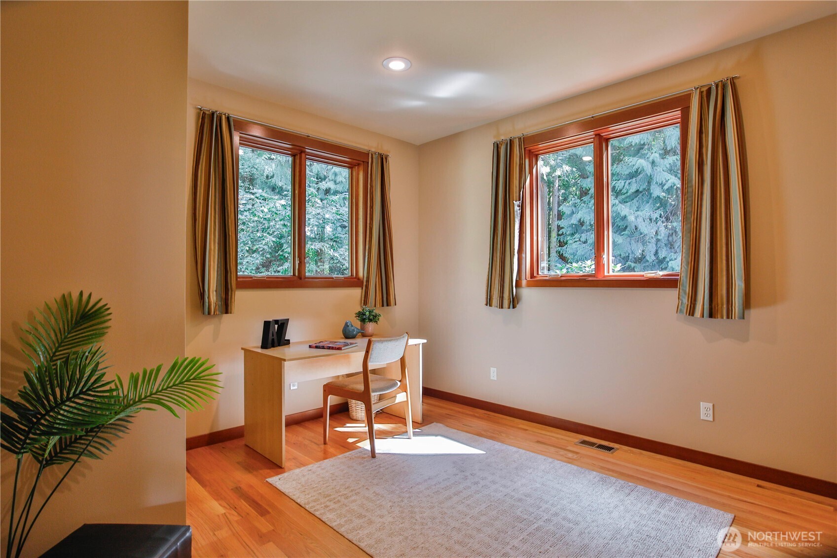 8039 Cultus Bay Road Property Photo 9