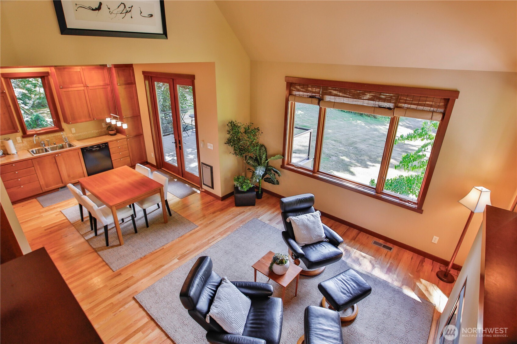 8039 Cultus Bay Road Property Photo 20