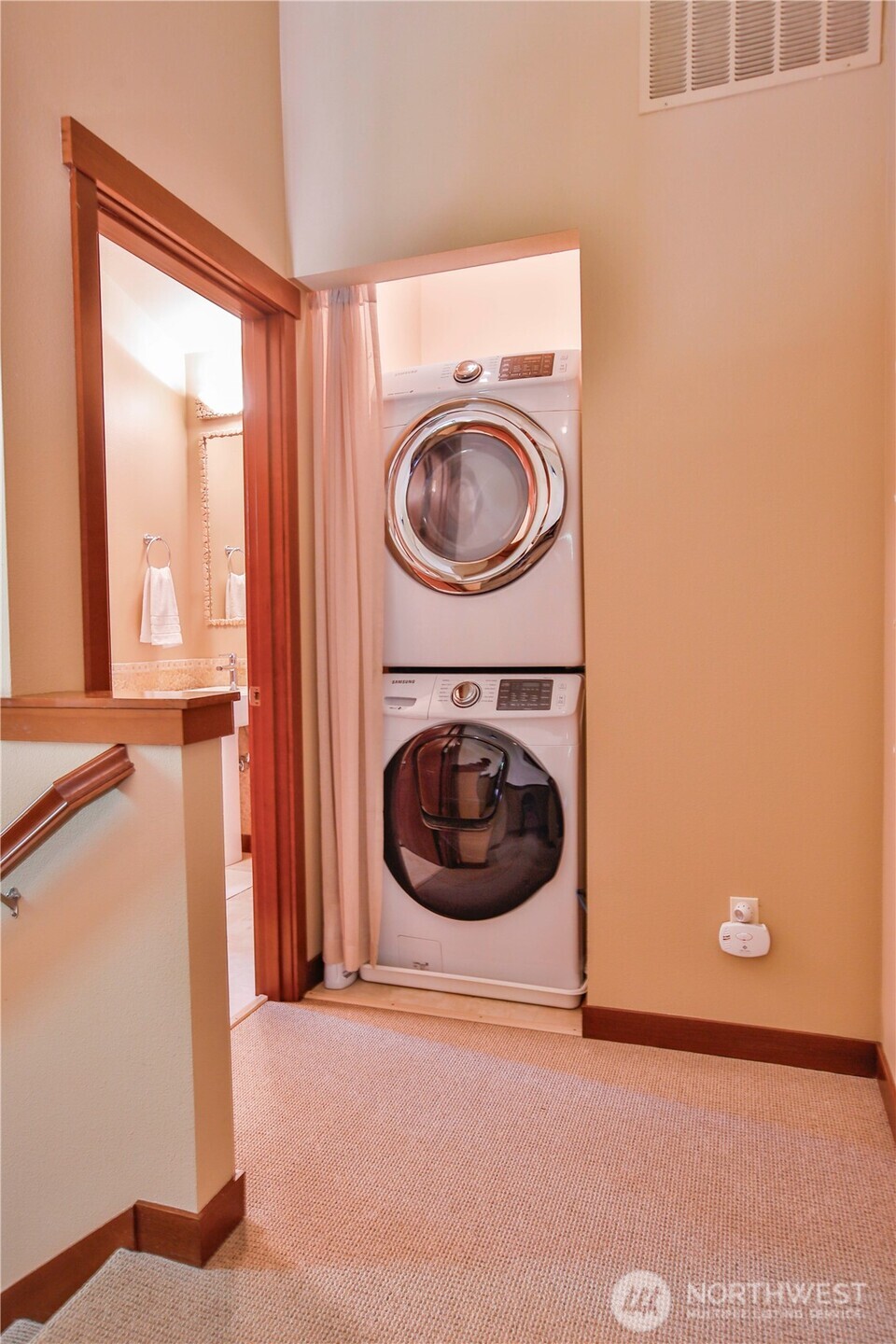 8039 Cultus Bay Road Property Photo 24