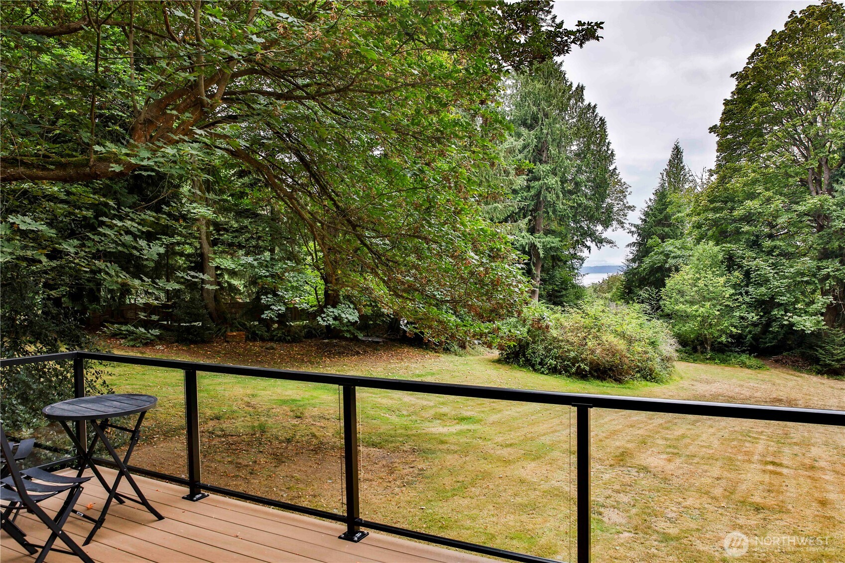 8039 Cultus Bay Road Property Photo 30