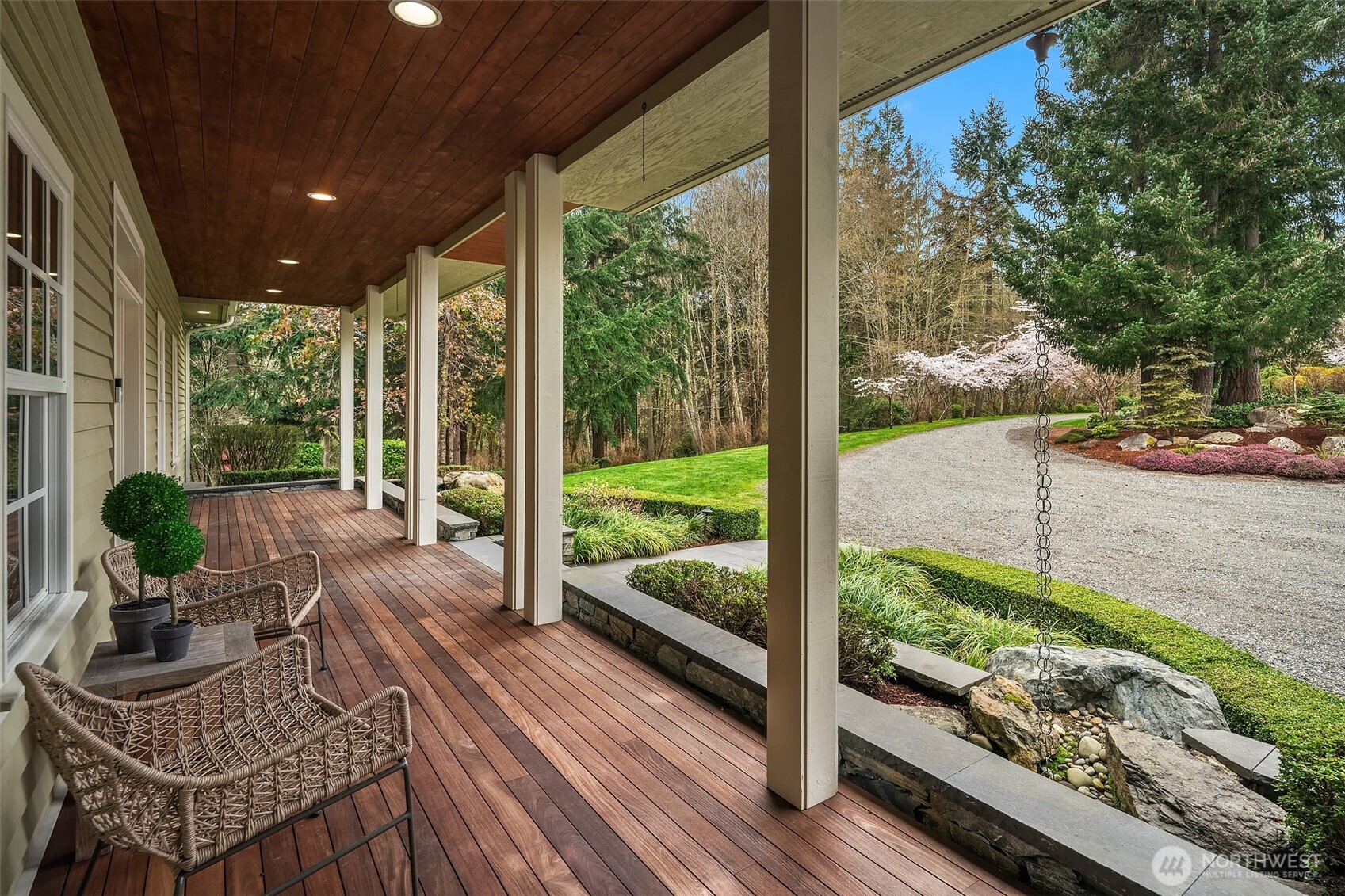 18106 115th Avenue Property Photo 6