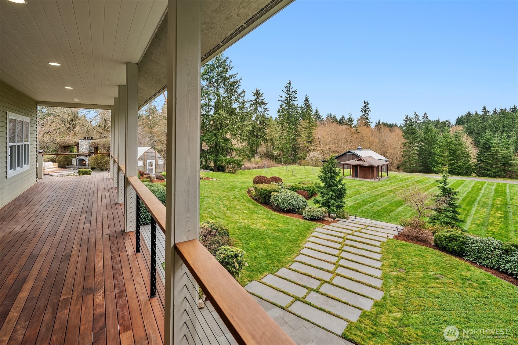 18106 115th Avenue Property Photo 7