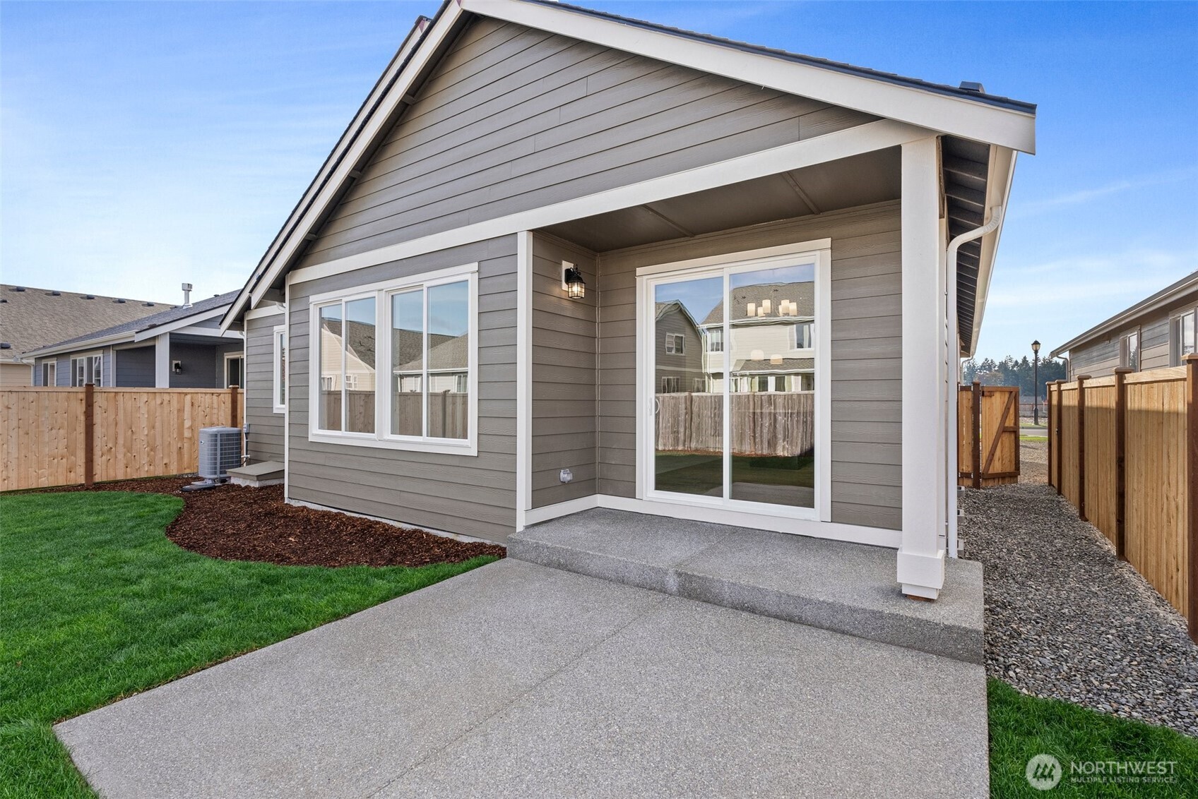 4713 Brielle Street Property Photo 23