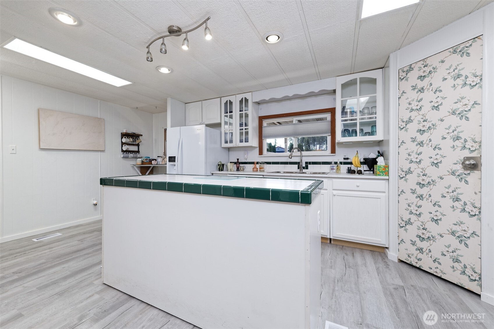2 Dasher Property Photo 3