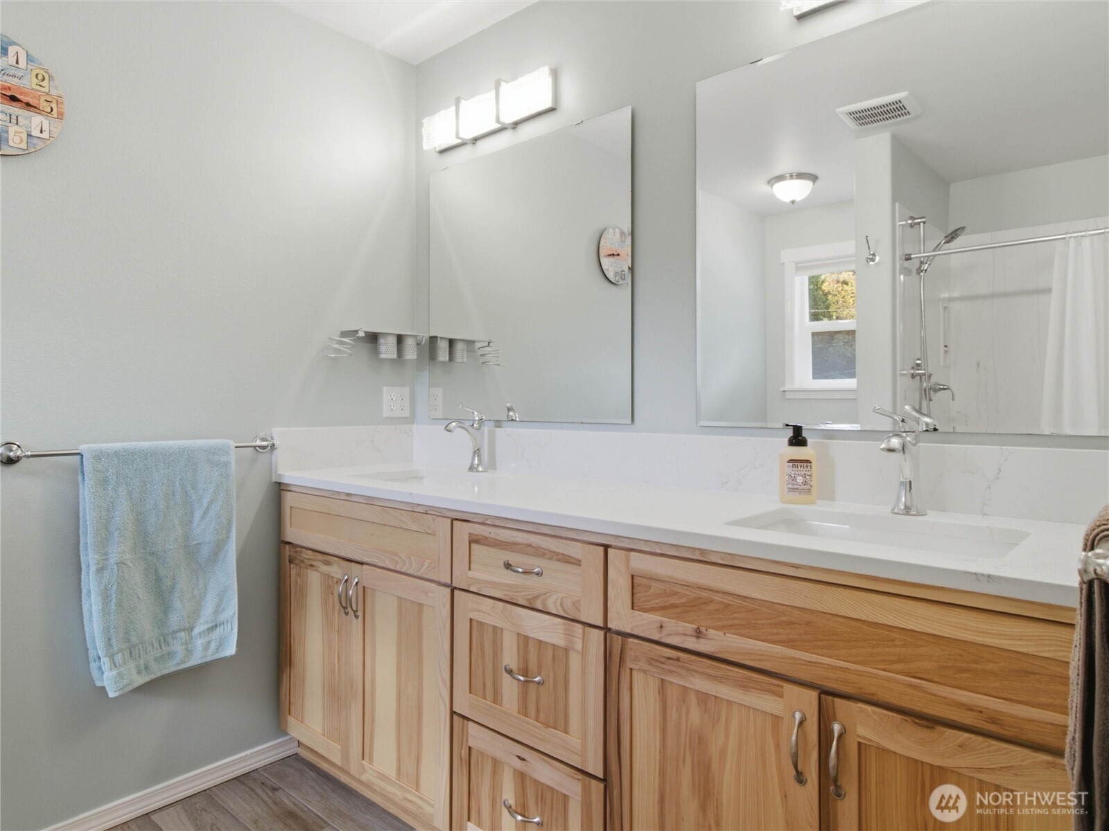 9924 Mariner Drive Property Photo 15