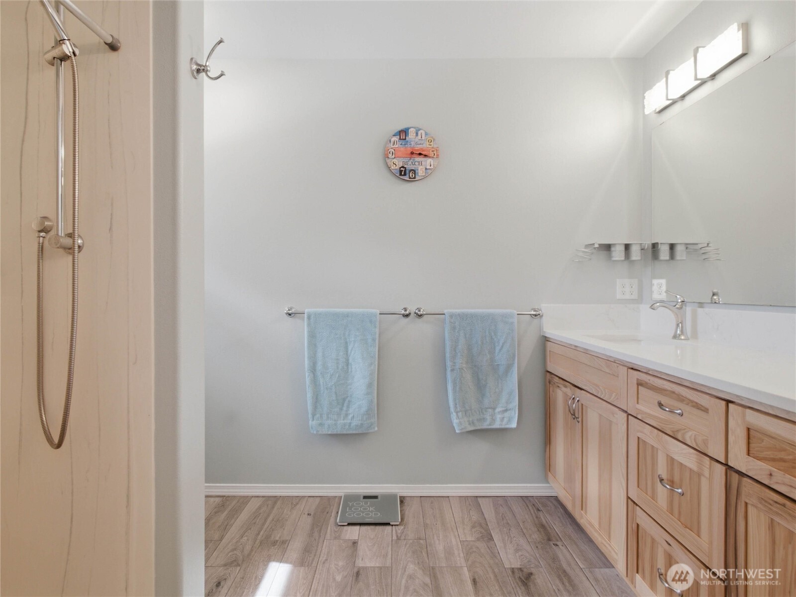 9924 Mariner Drive Property Photo 16
