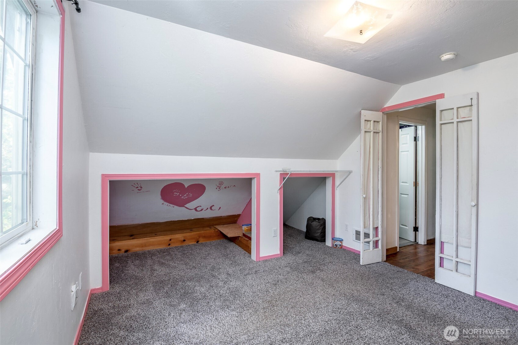 817 Kendall Street Property Photo 21