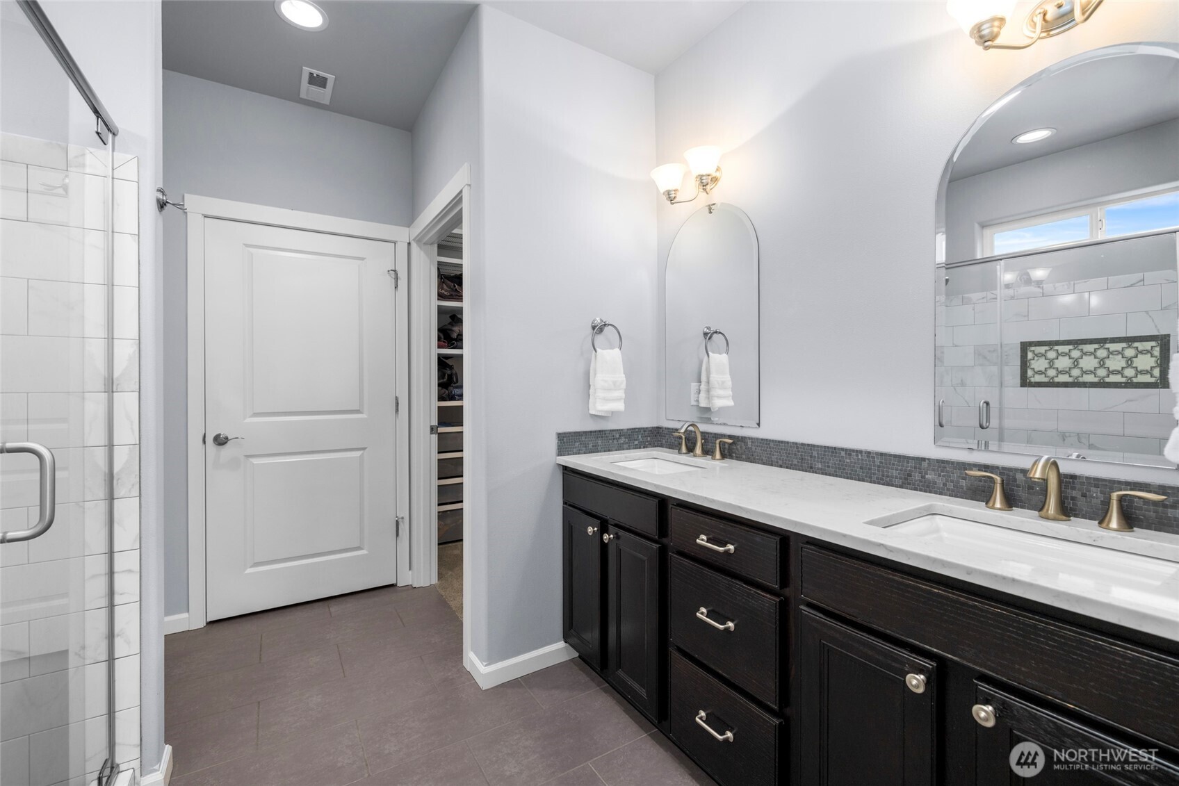 518 Twin Brooks Drive Property Photo 23
