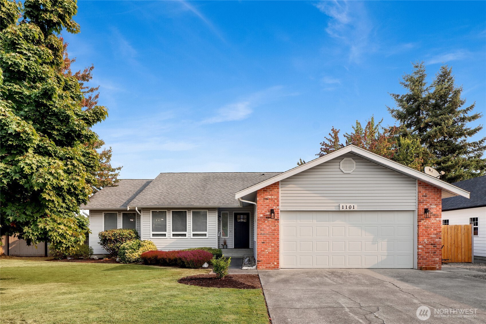 1101 Cascade Way Property Photo 1