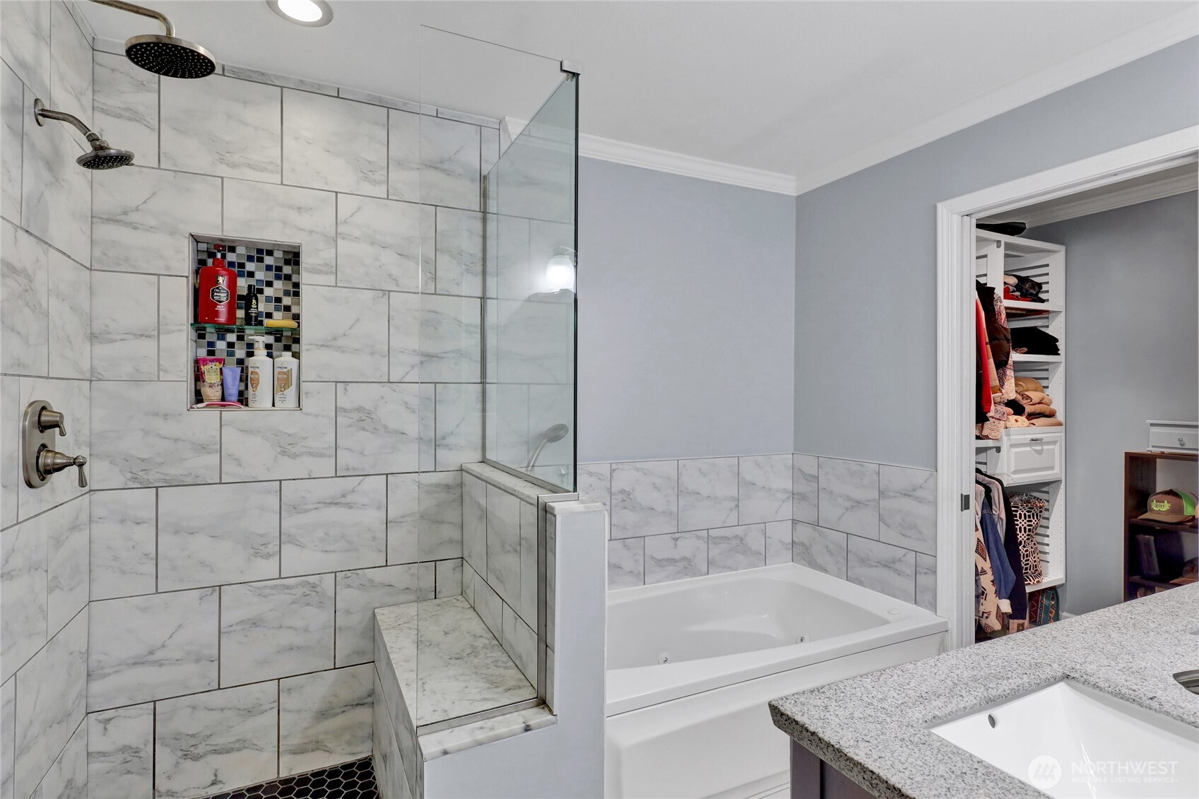 1101 Cascade Way Property Photo 21