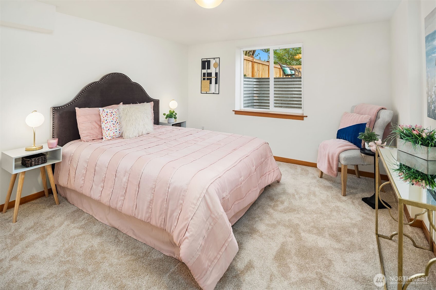 5614 Fauntleroy Way Property Photo 30
