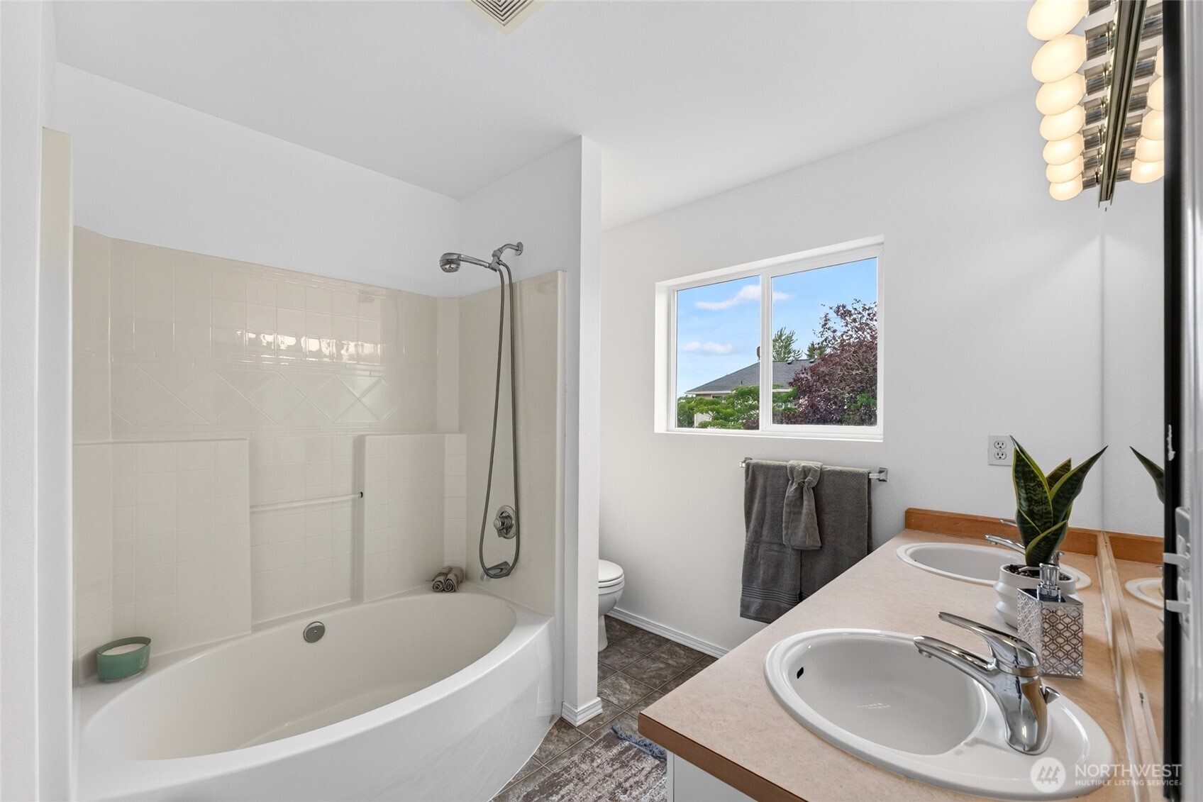 1505 66th Street Property Photo 25