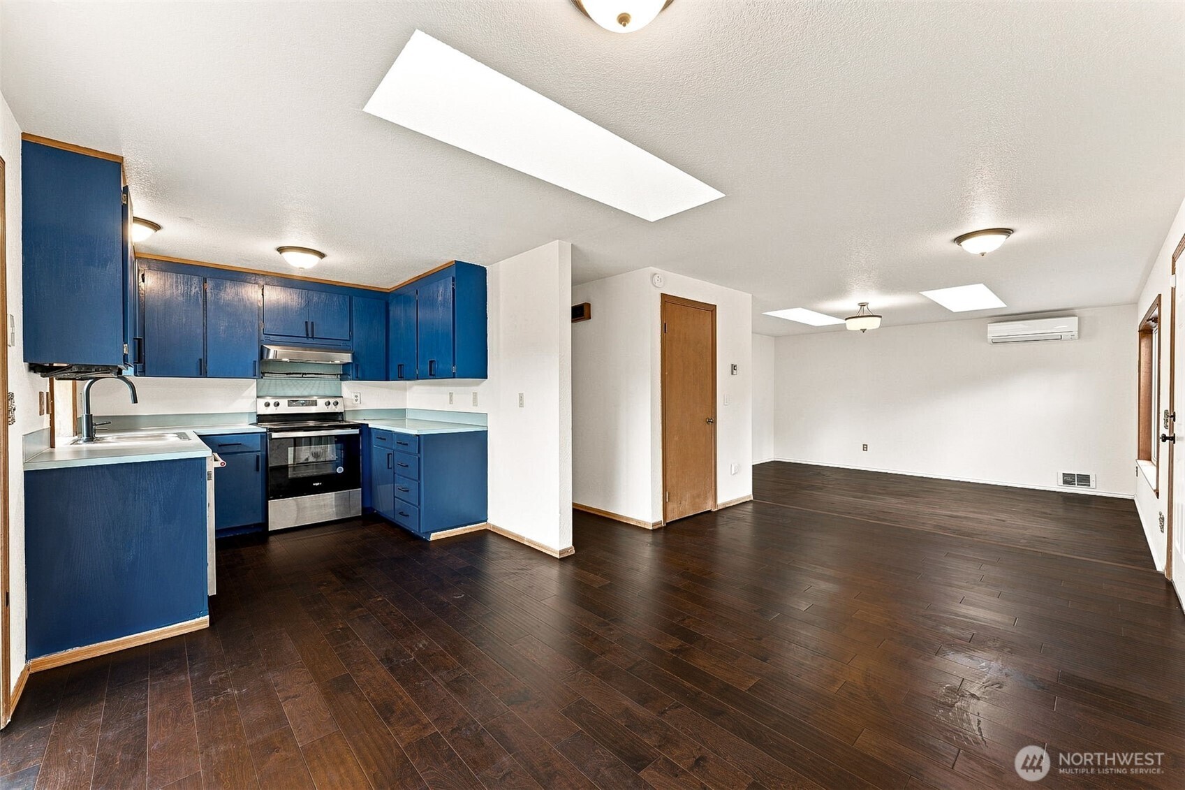 9122 159th Street Property Photo 9