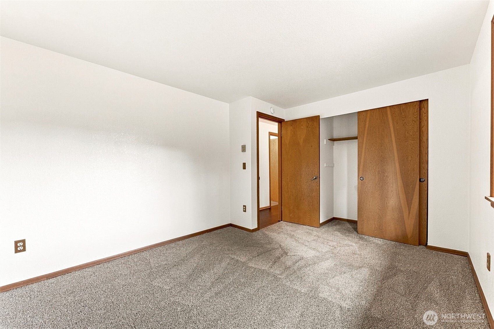9122 159th Street Property Photo 15