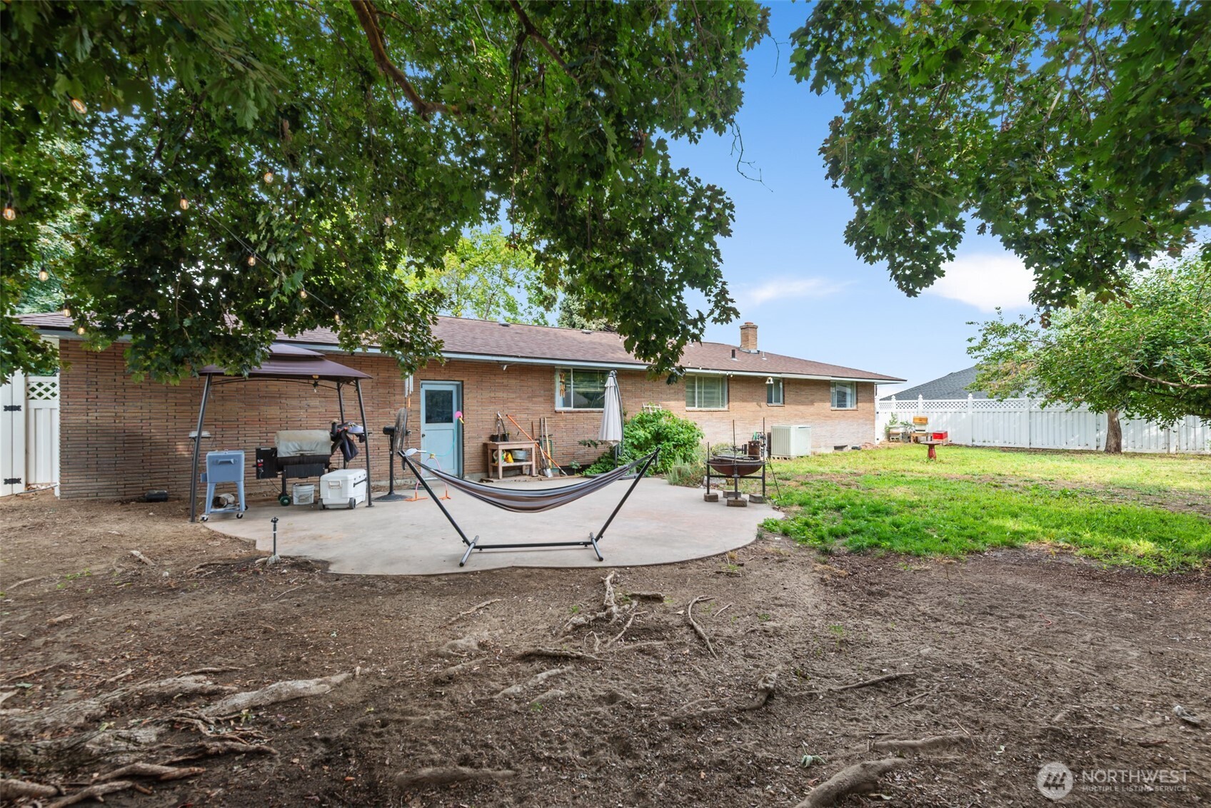 1605 N Ashland Avenue Property Photo 37