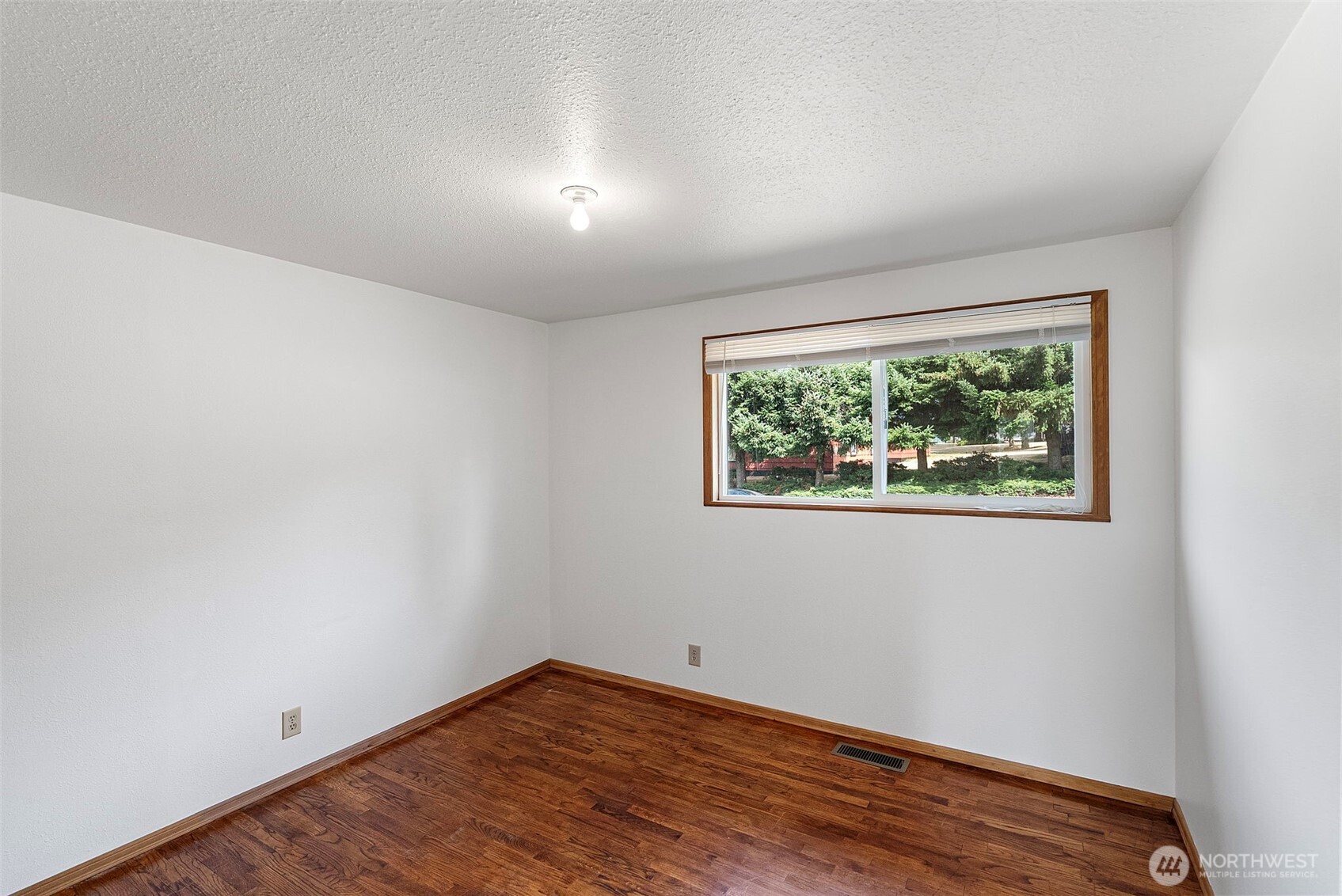 1527 Sylvan Way Property Photo 21