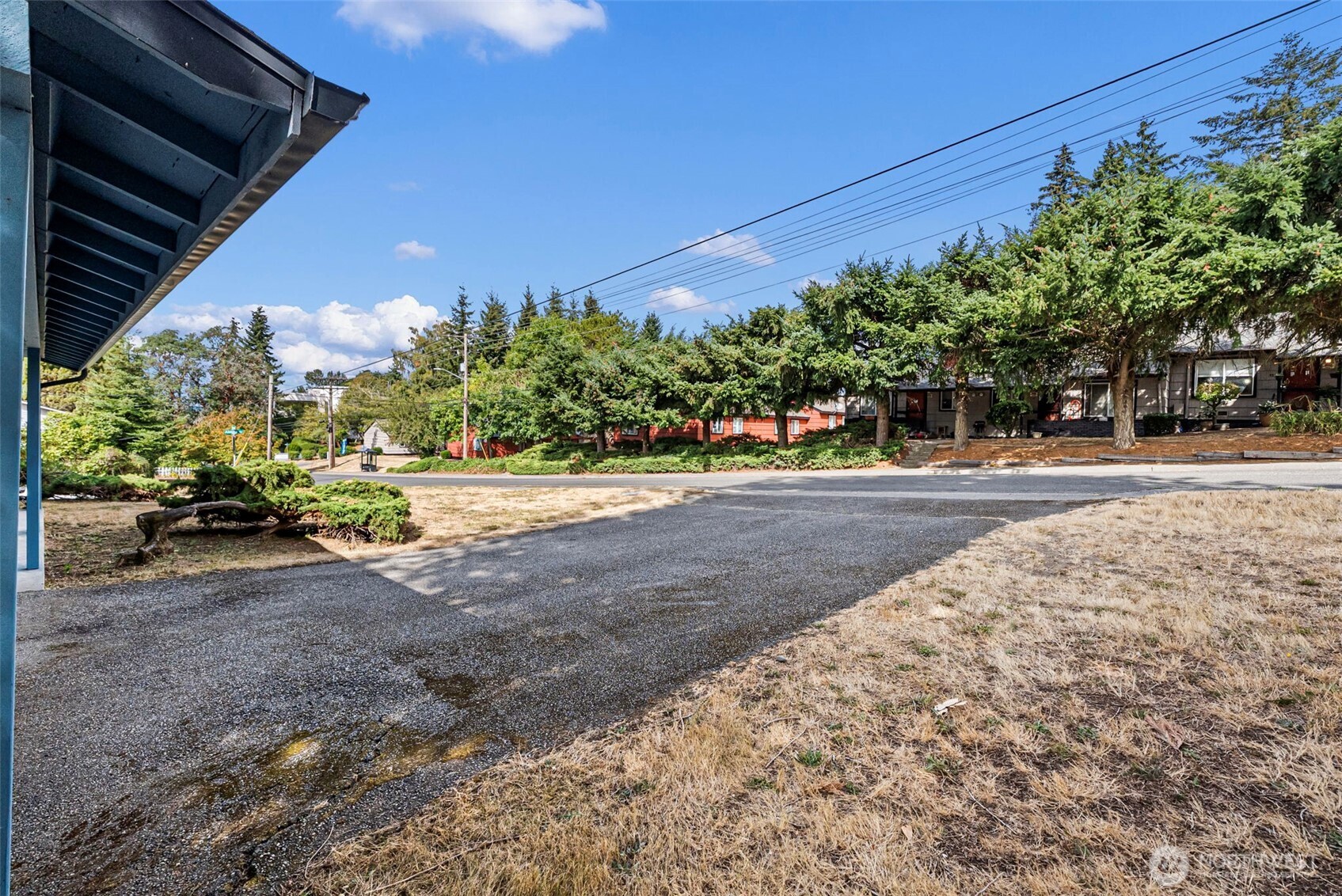 1527 Sylvan Way Property Photo 28