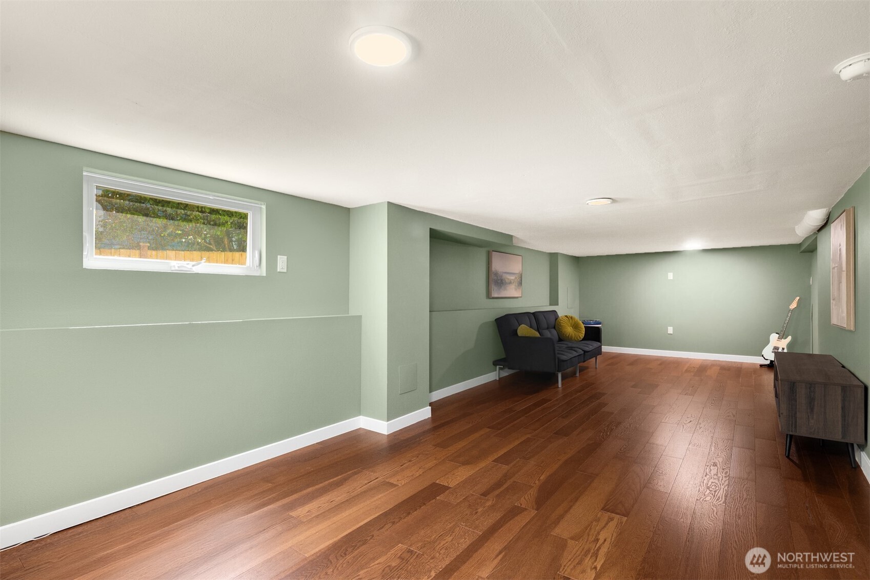 11558 Fremont Avenue Property Photo 13