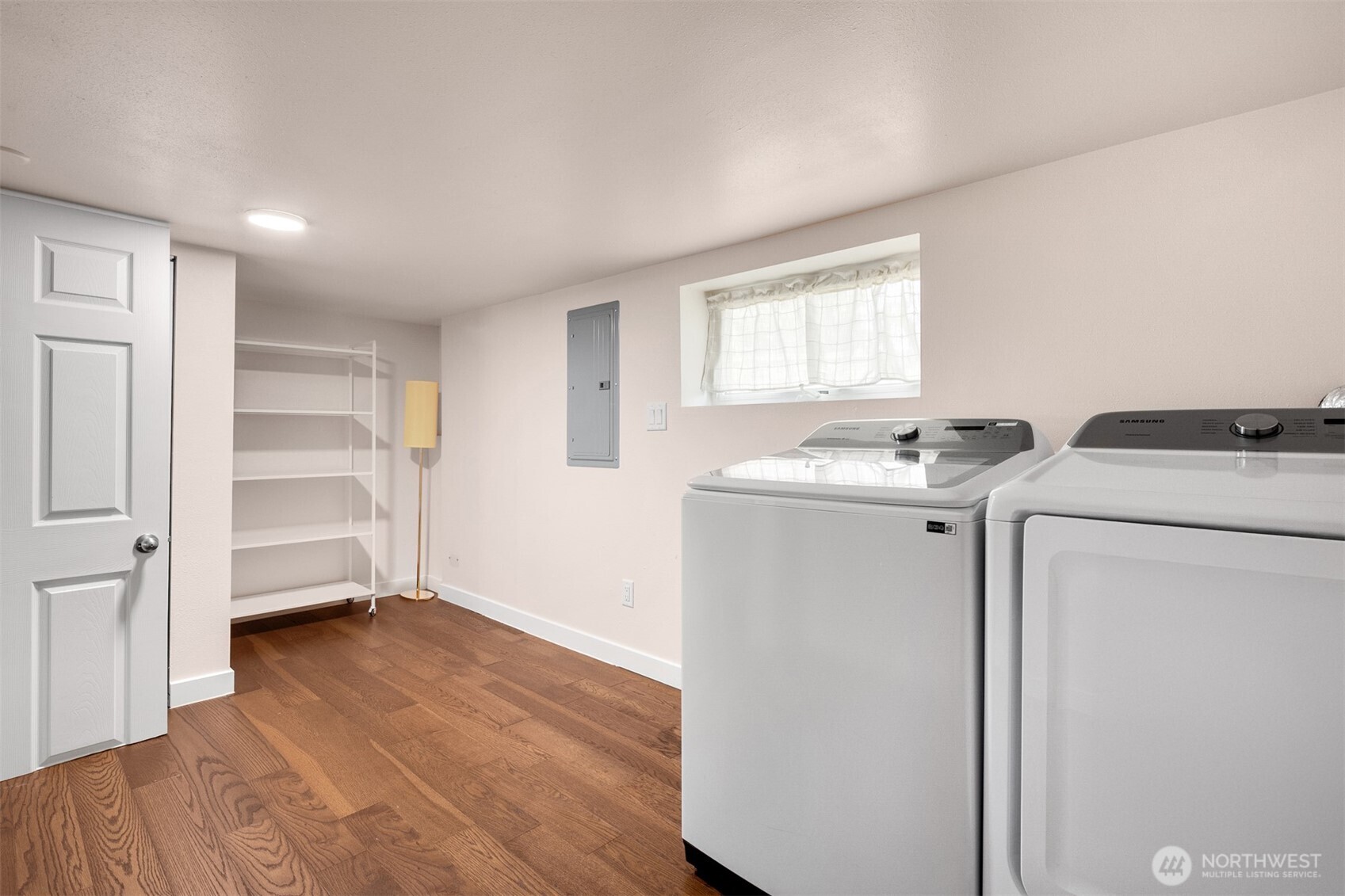 11558 Fremont Avenue Property Photo 23