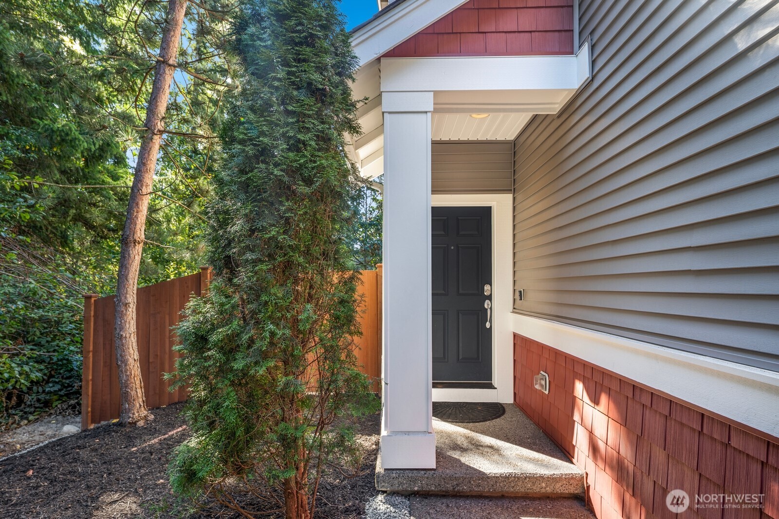 504 124th Street Property Photo 2