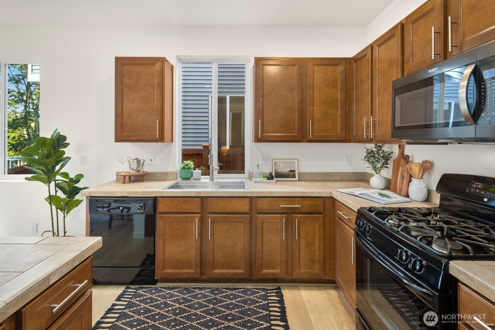 504 124th Street Property Photo 10