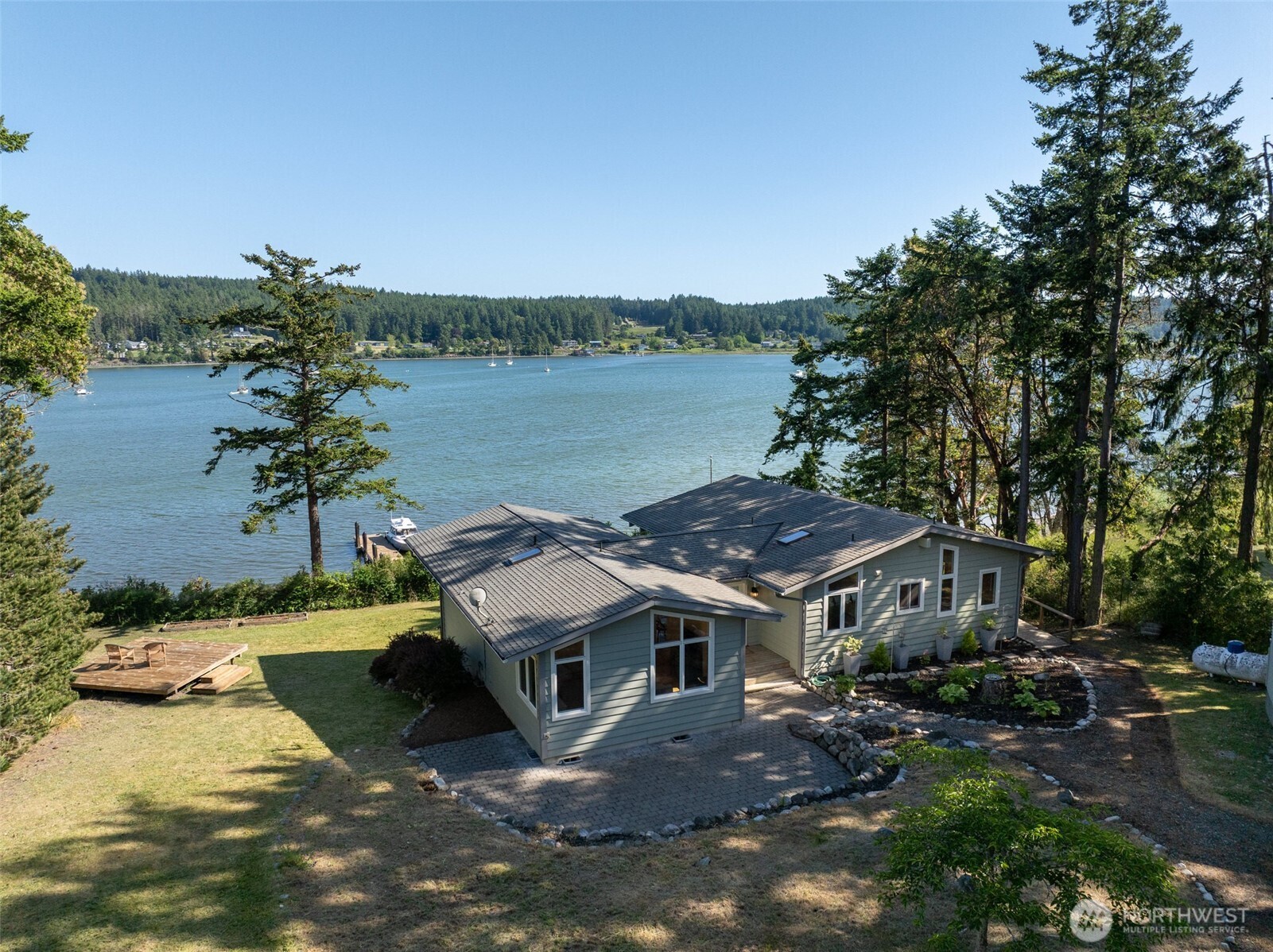 1794 Bayshore Road Property Photo 10