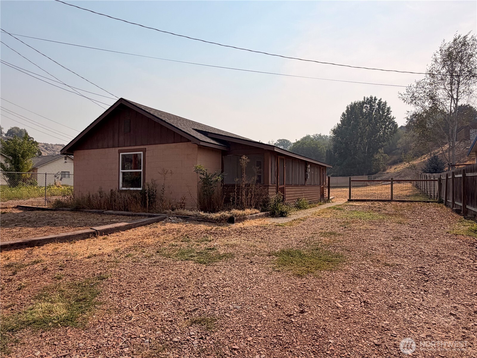 210 Whitcomb Avenue Property Photo 2