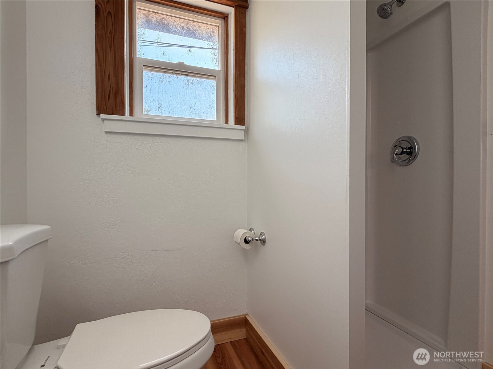 210 Whitcomb Avenue Property Photo 39