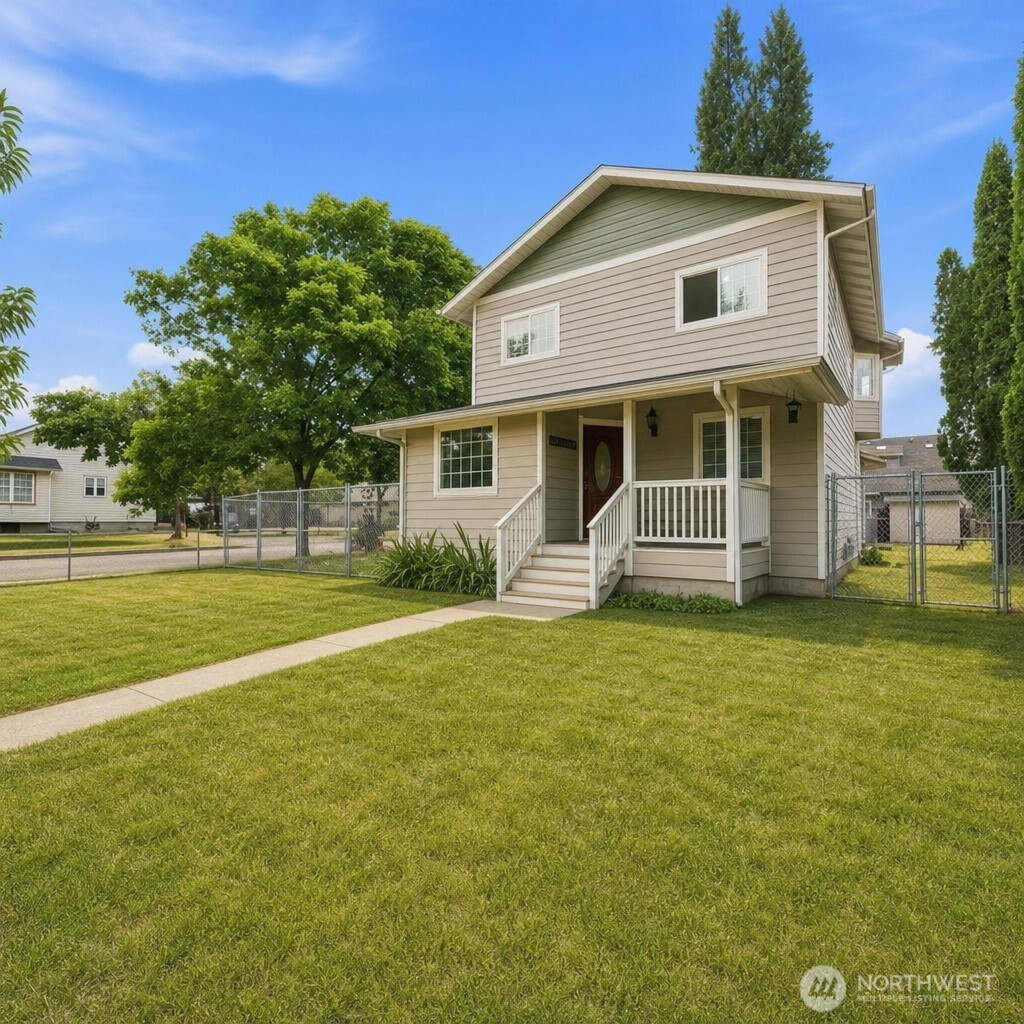 702 5th Avenue Property Photo 1
