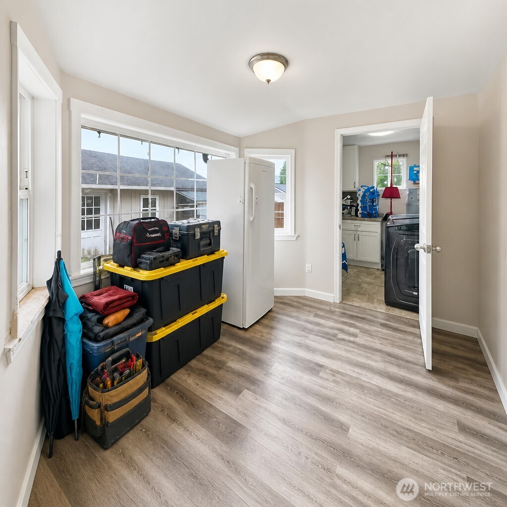 702 5th Avenue Property Photo 7