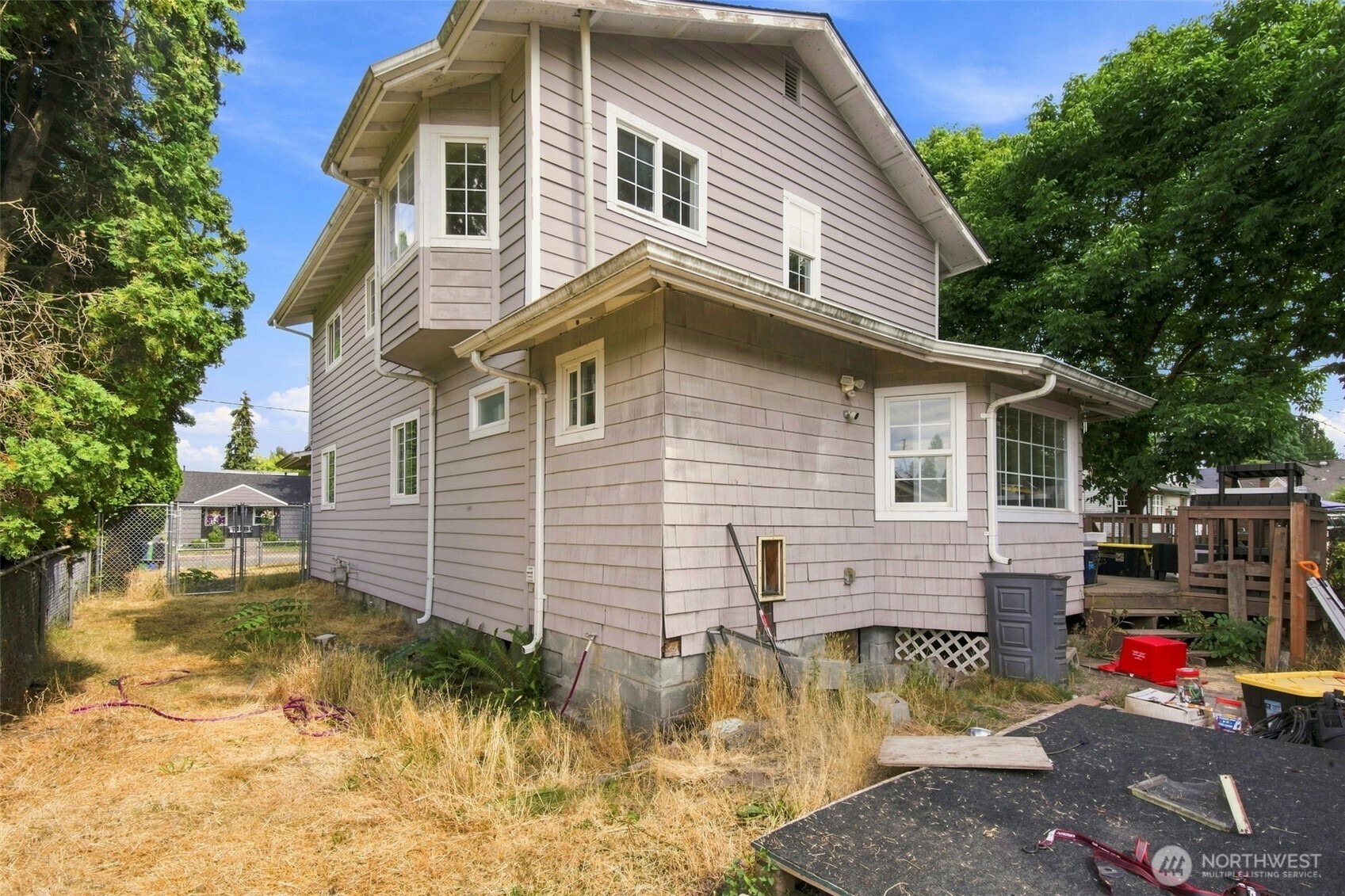 702 5th Avenue Property Photo 23