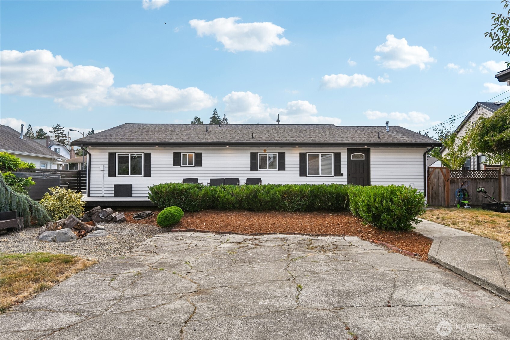 5009 Yakima Avenue Property Photo 36